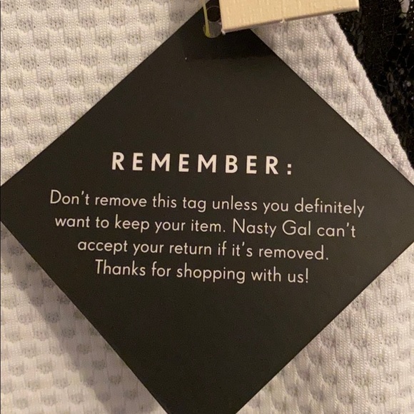 Lace Dress - Picture 5 of 8